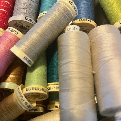 A Guide to Different Types of Sewing Threads for Fabrics